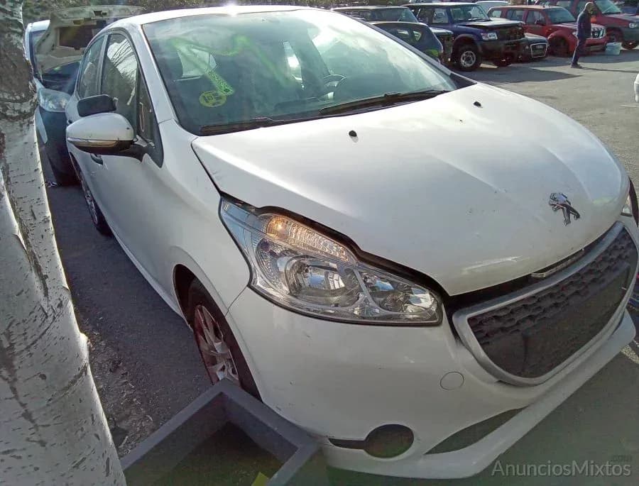 DESPIECE DE PEUGEOT 208 1.4 HDi FAP (68 CV) - Foto 2
