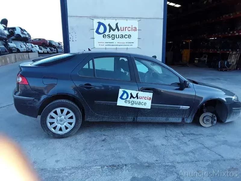 DESPIECE DE RENAULT LAGUNA II 1.9 dCi D FAP (110 C 2001 (V2) - Foto 1