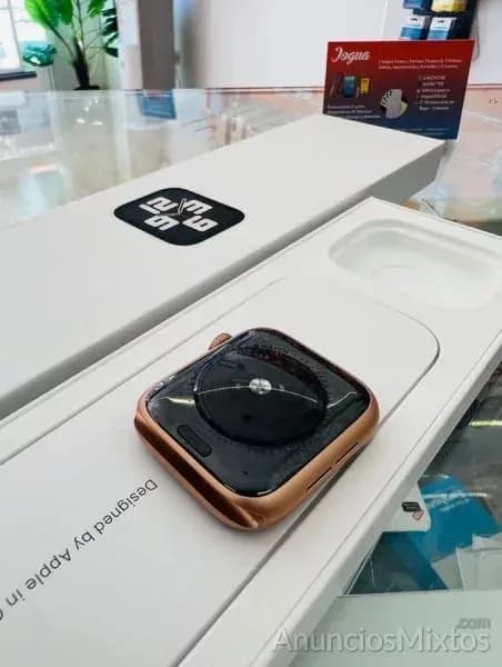 Apple Watch SE 44mm GPS Dorado GARANTIA - Foto 2