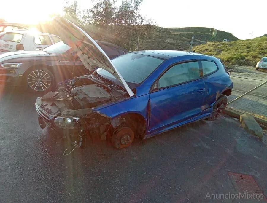 DESPIECE DE VOLKSWAGEN SCIROCCO 2.0 TDI DPF (170 C - Foto 1