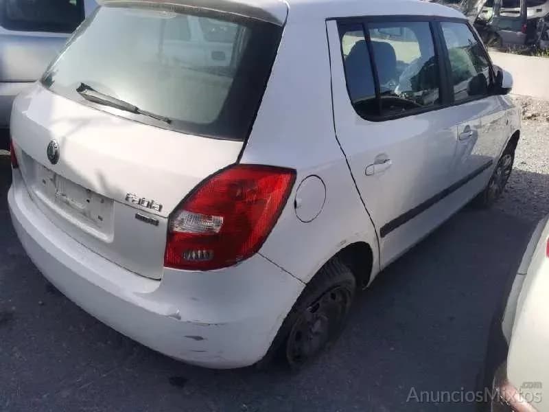 DESPIECE DE SKODA FABIA 1.2 (60 CV) 2008 - Foto 4