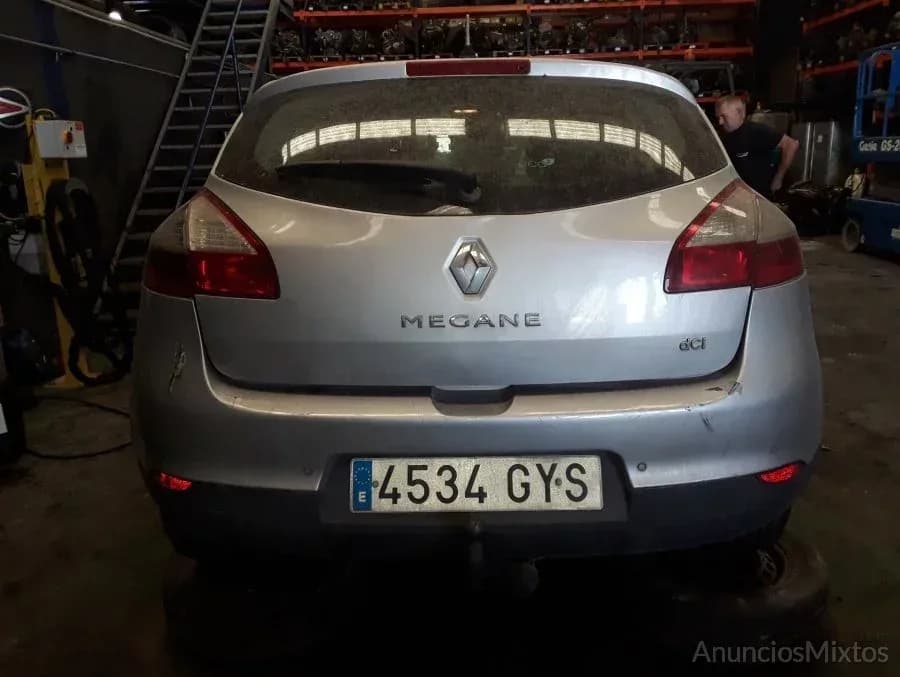 DESPIECE DE RENAULT MEGANE III BERLINA 5 P 1.5 dCi 2010 (V2) - Foto 4