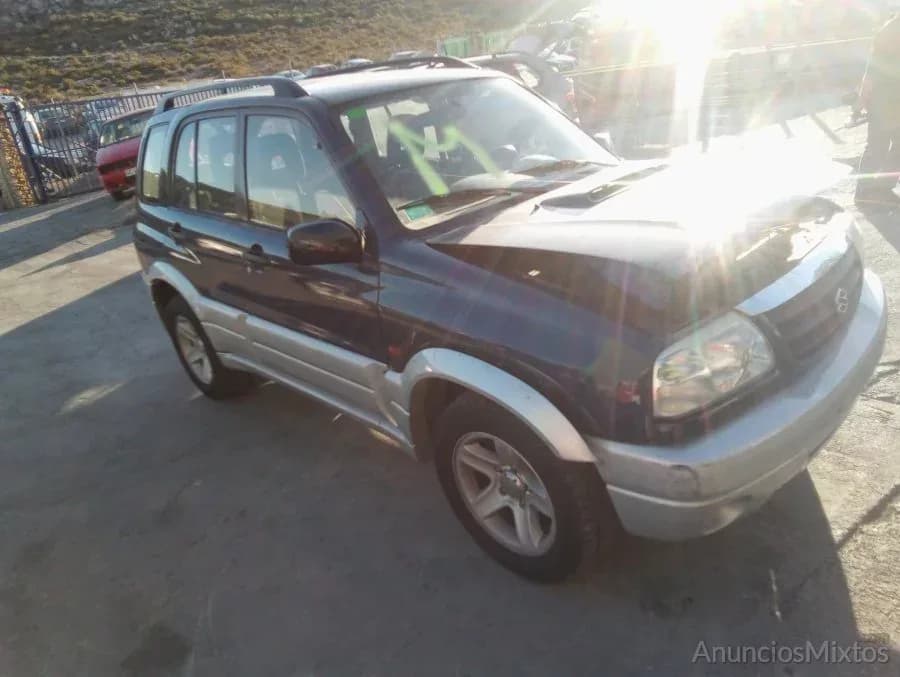 DESPIECE DE SUZUKI GRAND VITARA 5 PUERTAS SQ 2.0 T 2001 - Foto 2