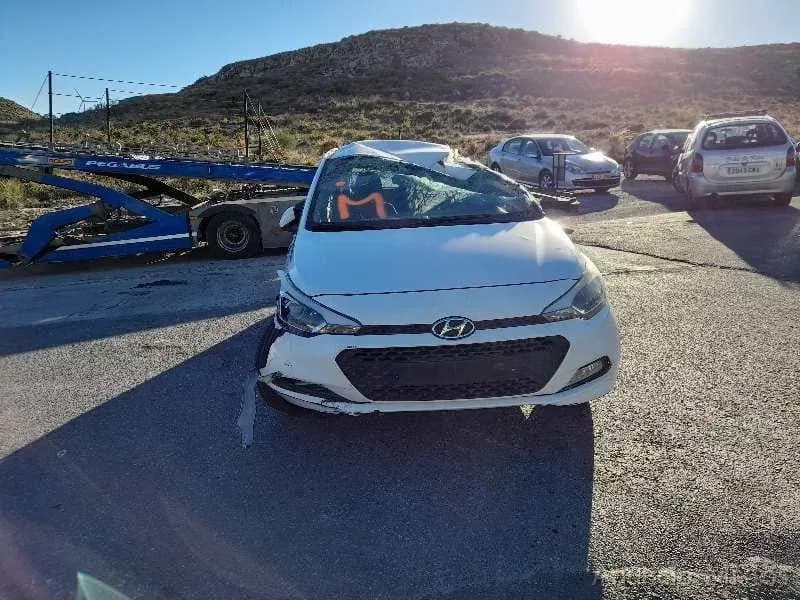 DESPIECE DE HYUNDAI I20 1.2 16V (86 CV) - Foto 5