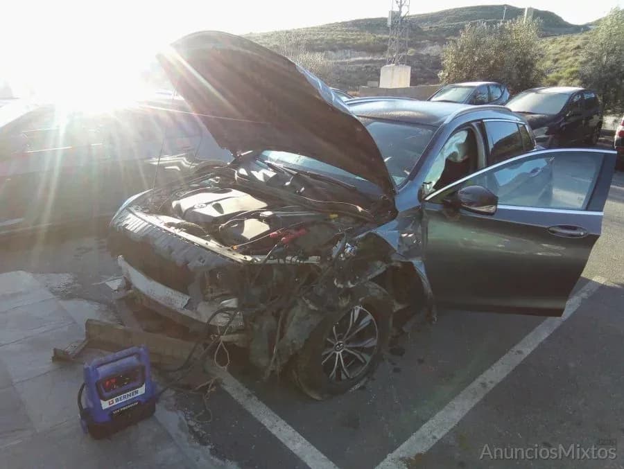 DESPIECE DE INFINITI QX30 2.2 D (170 CV) - Foto 2