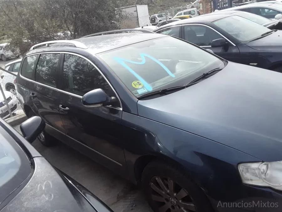 DESPIECE DE VOLKSWAGEN PASSAT VARIANT 1.9 TDI (105 - Foto 4