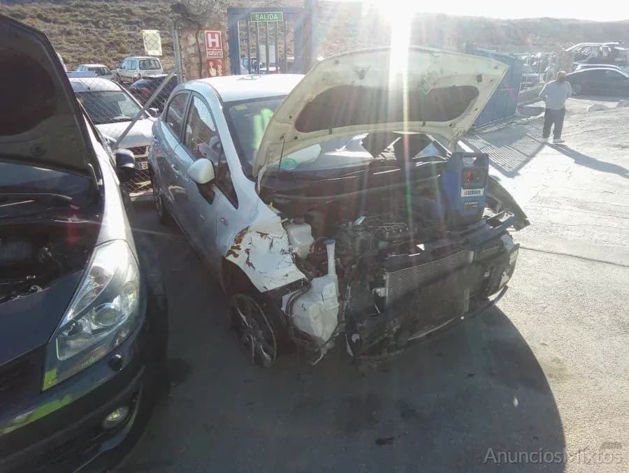 DESPIECE DE KIA RIO 1.1 CRDi (75 CV) - Foto 1