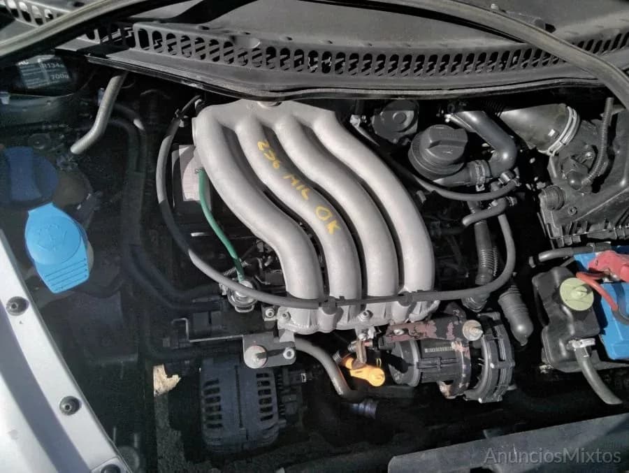 DESPIECE DE VOLKSWAGEN NEW BEETLE 2.0 (116 CV) - Foto 5