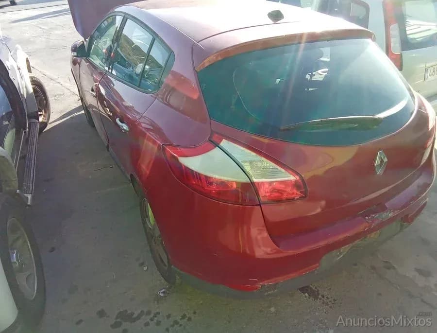 DESPIECE DE RENAULT MEGANE III BERLINA 5 P 1.6 16V 2008 - Foto 4