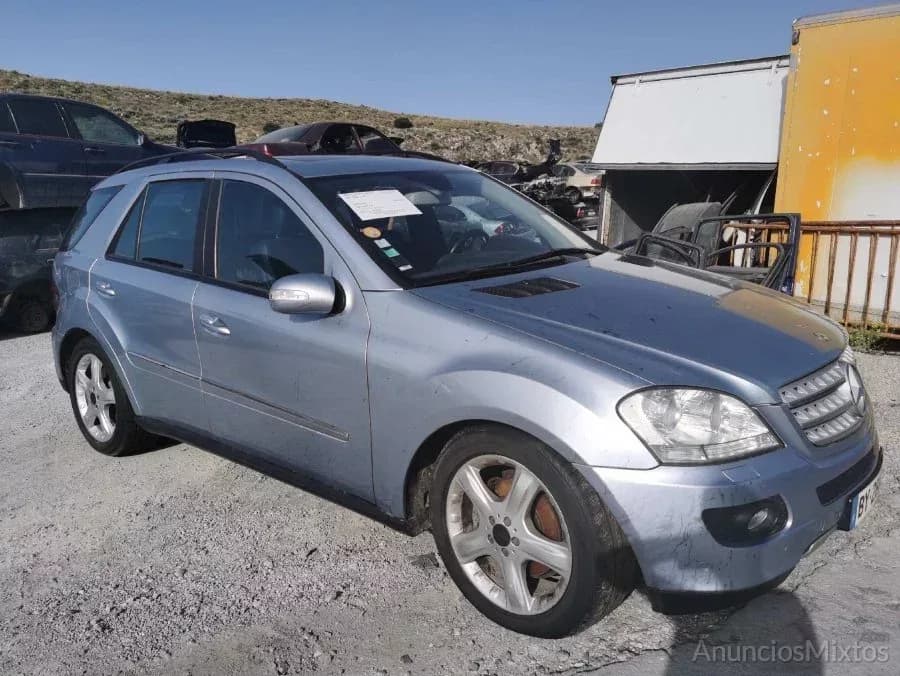 DESPIECE DE MERCEDES CLASE M 3.0 CDI (224 CV) - Foto 4