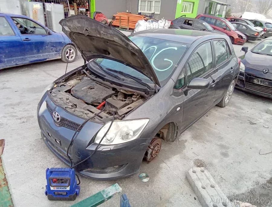 DESPIECE DE TOYOTA AURIS 2.0 D-4D (126 CV) 2006 (V2) - Foto 2