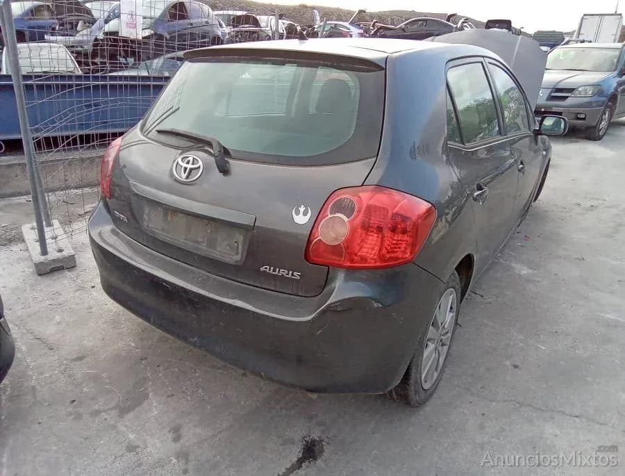 DESPIECE DE TOYOTA AURIS 2.0 D-4D (126 CV) 2006 (V2) - Foto 3