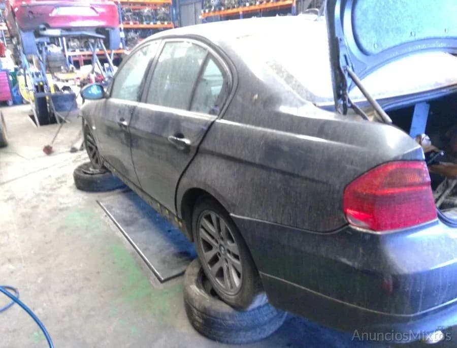 DESPIECE DE BMW SERIE 3 BERLINA 2.0 16V D (122 CV) 2004 - Foto 4