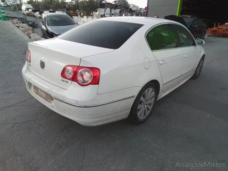 DESPIECE DE VOLKSWAGEN PASSAT BERLINA 2.0 TDI DPF - Foto 4