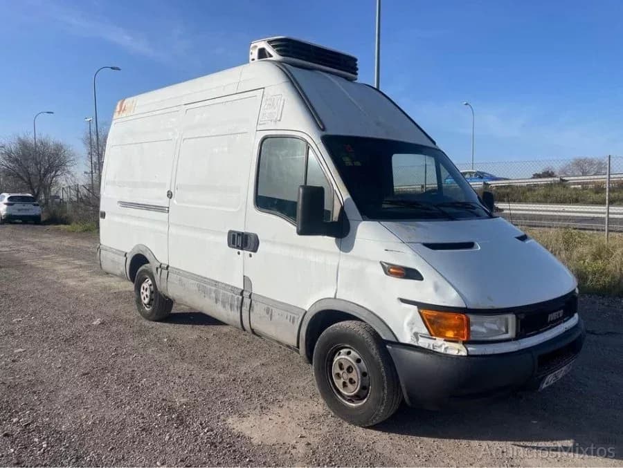 Iveco DAILY III Furgoneta 35 S 13 V,35 C 13 V 2003 - Foto 1