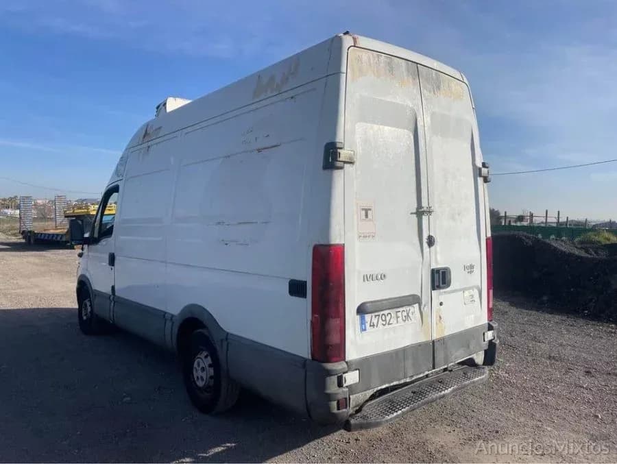 Iveco DAILY III Furgoneta 35 S 13 V,35 C 13 V 2003 - Foto 5