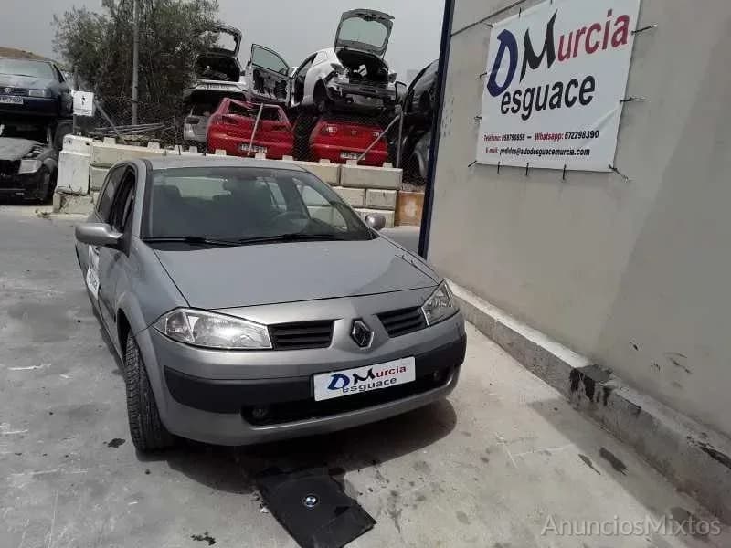DESPIECE DE RENAULT MEGANE II BERLINA 5P 1.5 dCi D - Foto 4