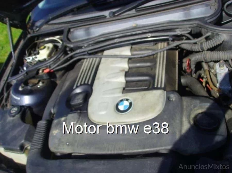 Motor bmw e38 - Foto 1