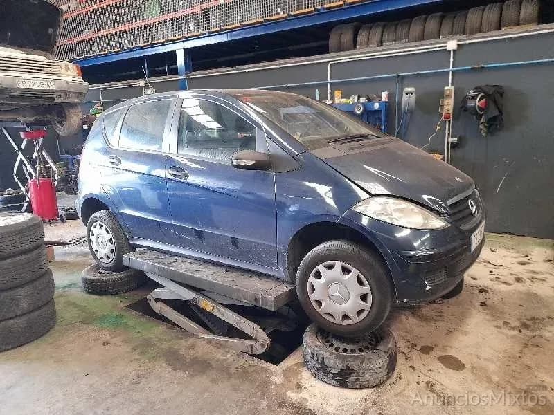 DESPIECE DE MERCEDES CLASE A 2.0 CDI (82 CV) - Foto 2