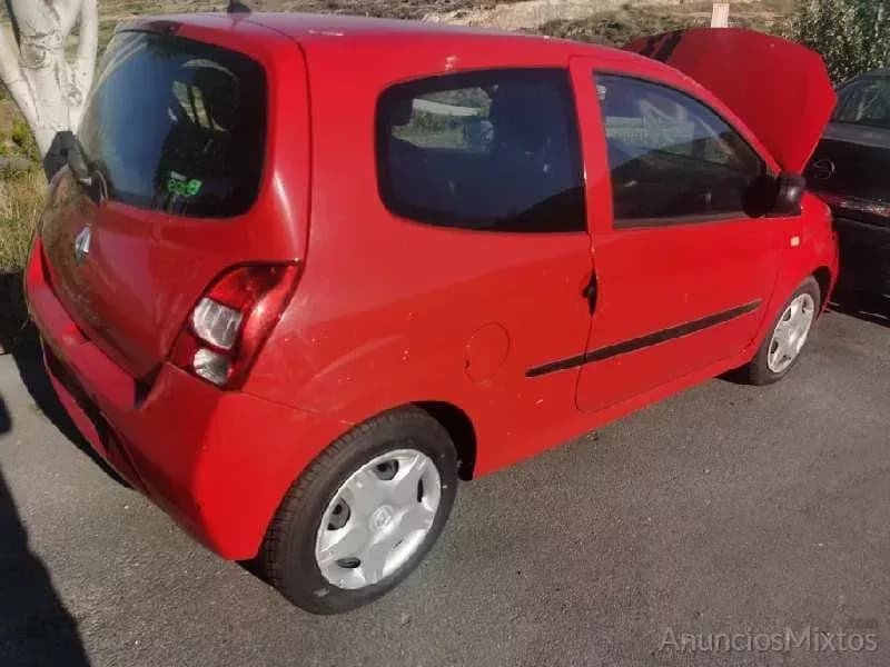 DESPIECE DE RENAULT TWINGO 1.2 16V (75 CV) 2011 - Foto 1