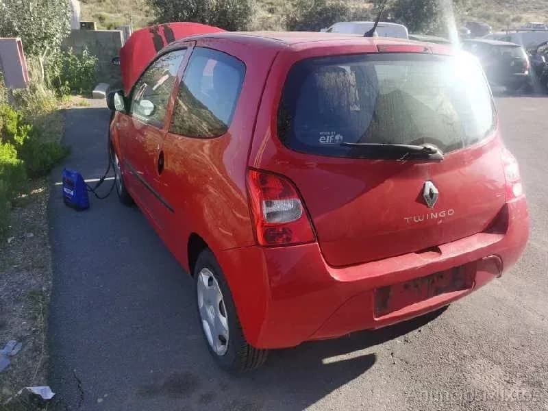 DESPIECE DE RENAULT TWINGO 1.2 16V (75 CV) 2011 - Foto 2