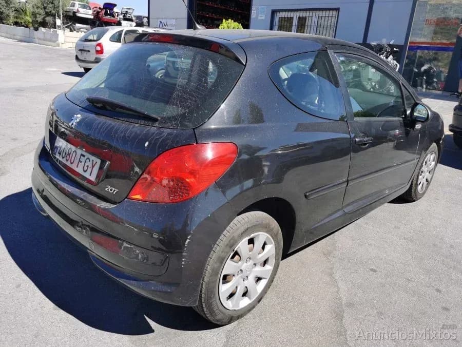 DESPIECE DE PEUGEOT 207 1.4 16V (88 CV) 2006 - Foto 3