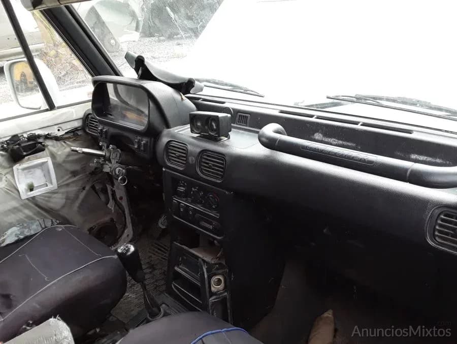 DESPIECE DE MITSUBISHI GALLOPER 2.5 Turbodiesel (1 1998 (V2) - Foto 4