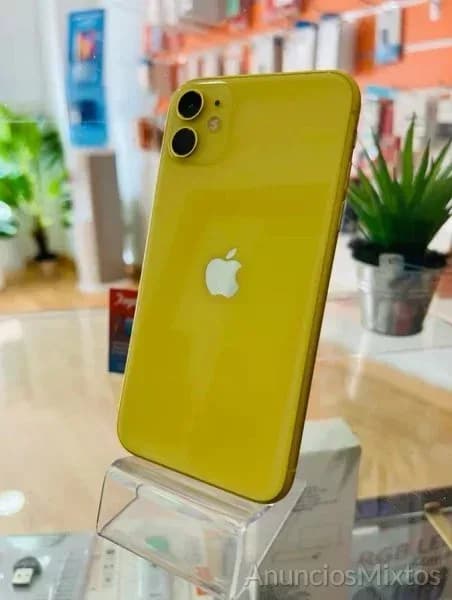iPhone 11 64 GB Amarillo GARANTIA - Foto 2