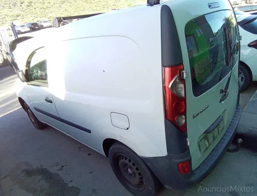 DESPIECE DE RENAULT KANGOO 1.5 dCi D (68 CV) 2008 - Foto 4