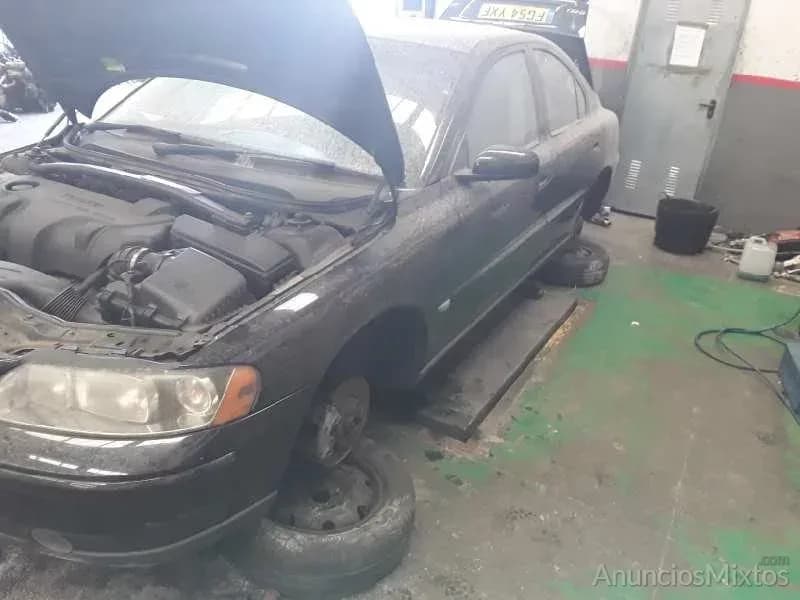 DESPIECE DE VOLVO S60 BERLINA 2.4 D (163 CV) 2000 - Foto 3