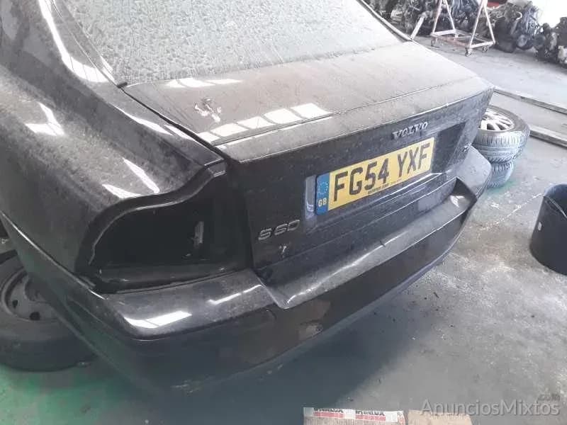 DESPIECE DE VOLVO S60 BERLINA 2.4 D (163 CV) 2000 - Foto 4
