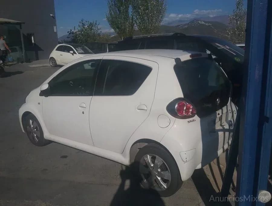DESPIECE DE TOYOTA AYGO 1.0 (68 CV) - Foto 3