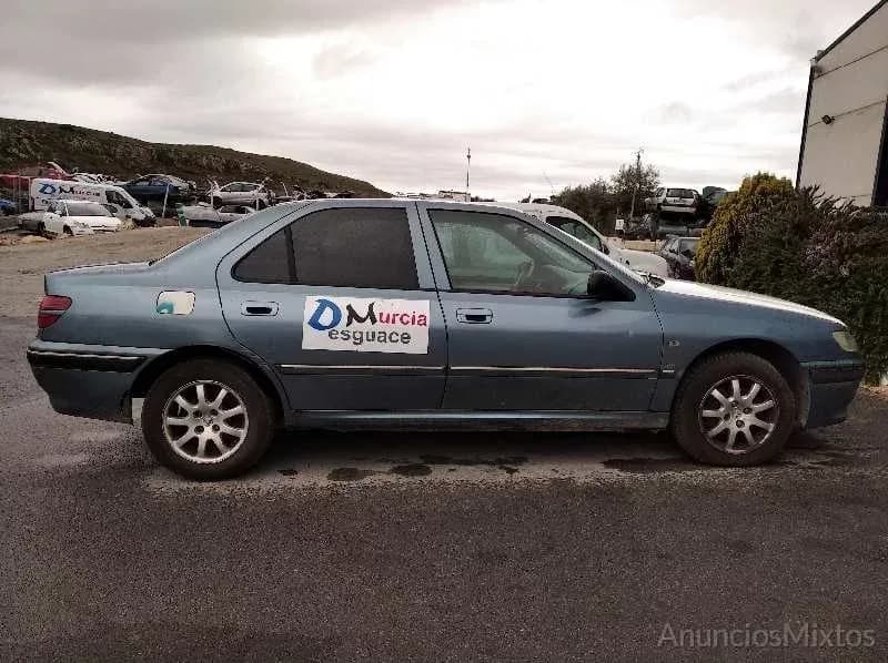 DESPIECE DE PEUGEOT 406 BERLINA 2.0 HDi (90 CV) - Foto 1