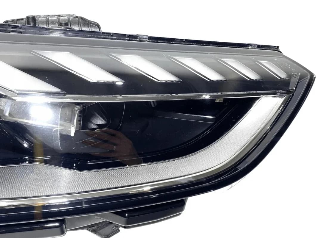 Faro derecho Full Led Audi A4 B9 Nuevo - Foto 4