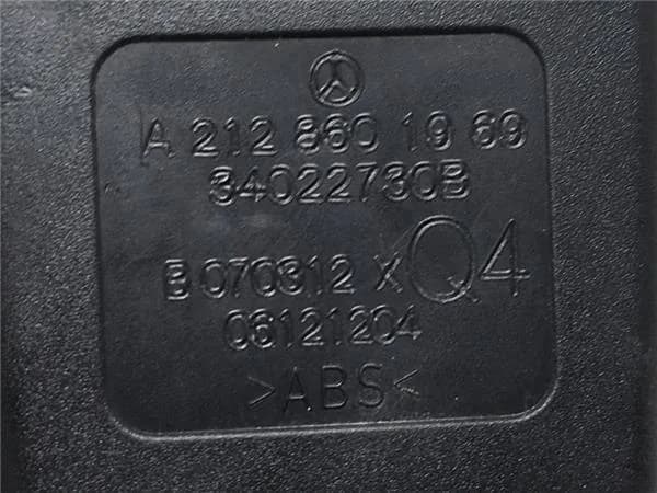 Anclaje cinturon trasero Mercedes E W212 - Foto 2
