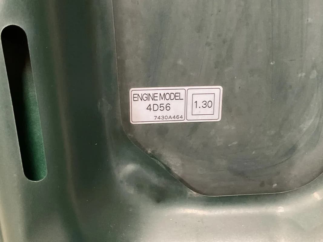 Capot Mitsubishi L200 2005-2015 - Foto 4