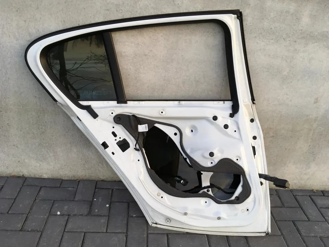 Puerta tra izq BMW 1 F20 - Foto 4