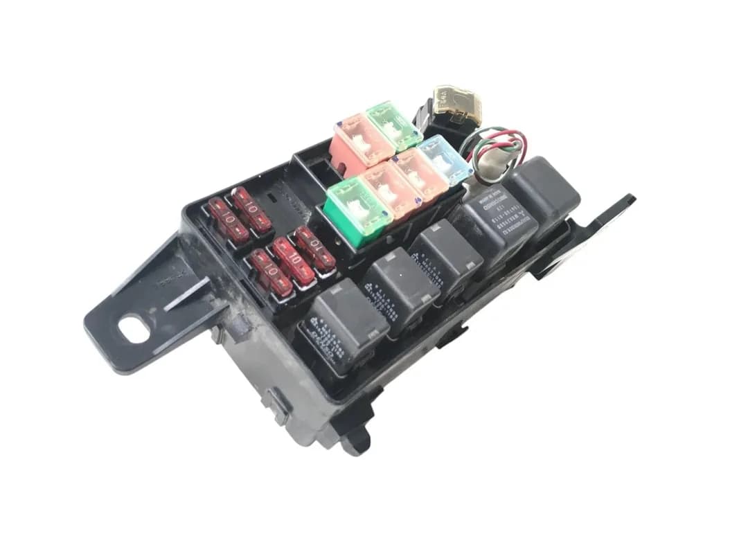 Caja fusibles Mitsubishi L200 K6/7 - Foto 2