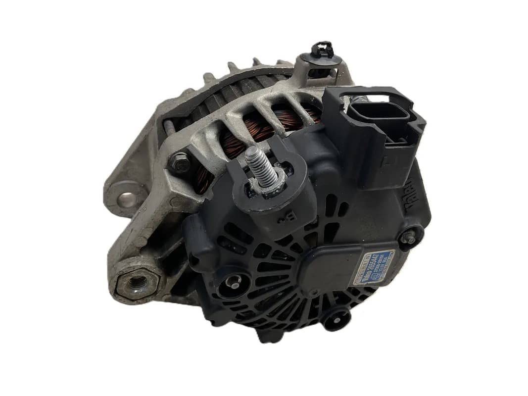 Alternador corriente  Hyundai Kia 373002B101 - Foto 3
