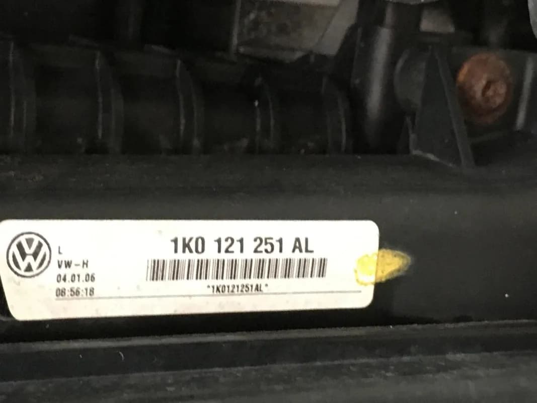 Panel frontal VW Touran 1T 1T0805303A - Foto 3
