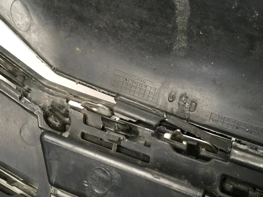 Rejilla radiador VW Passat B7 - Foto 5