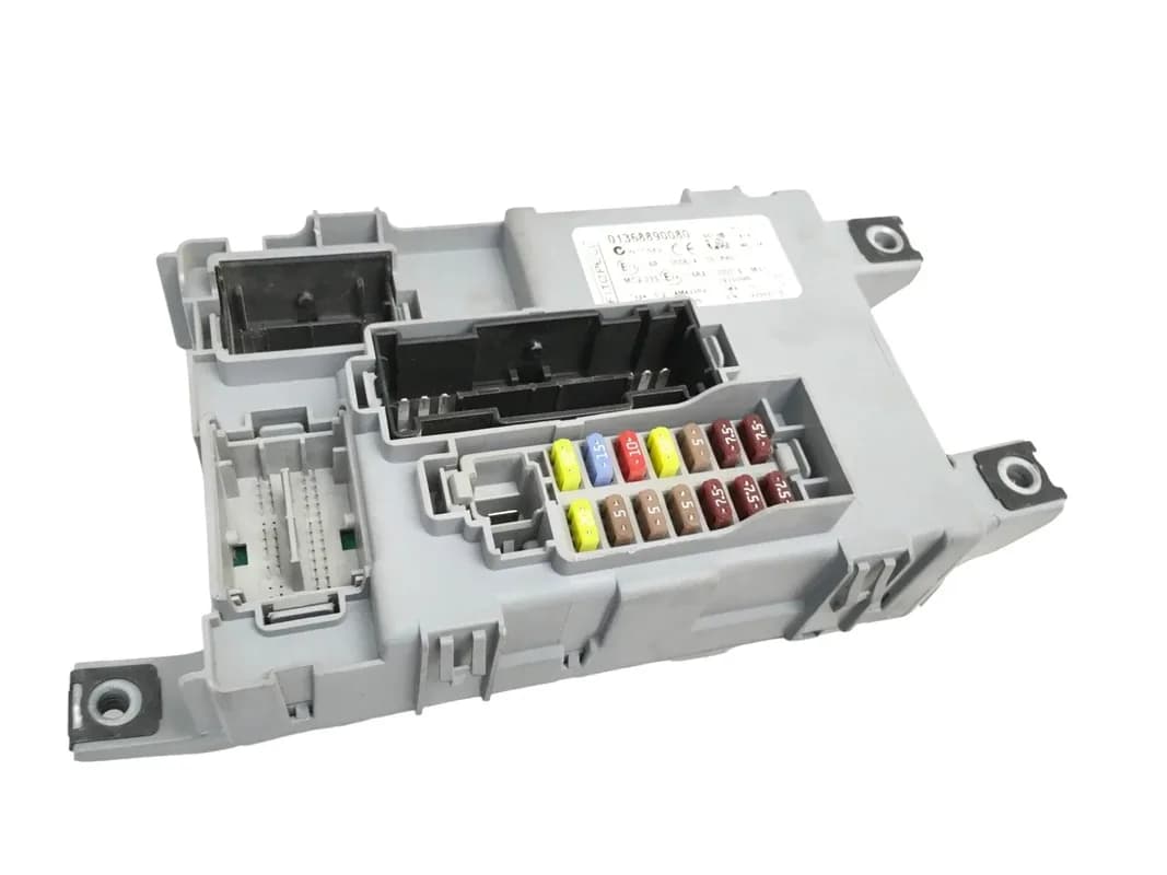 Caja Fusibles Fiat Fiorino - Foto 1
