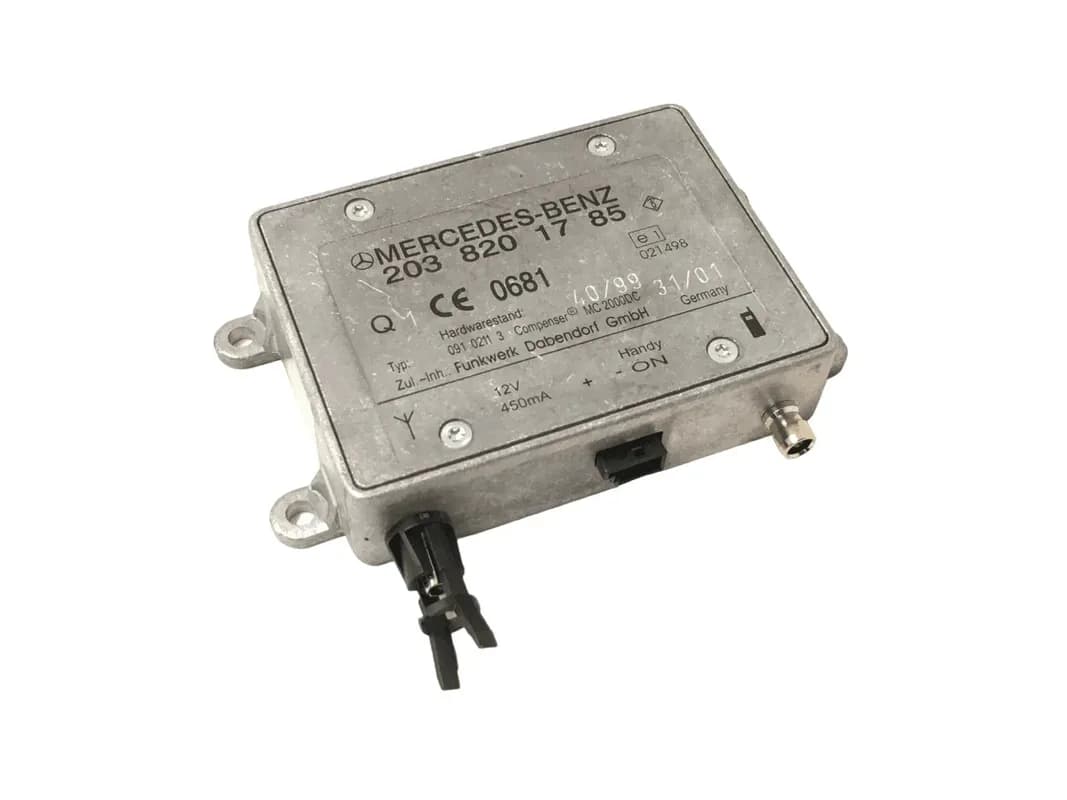Amplificador antena Mercedes 2038201785 - Foto 1