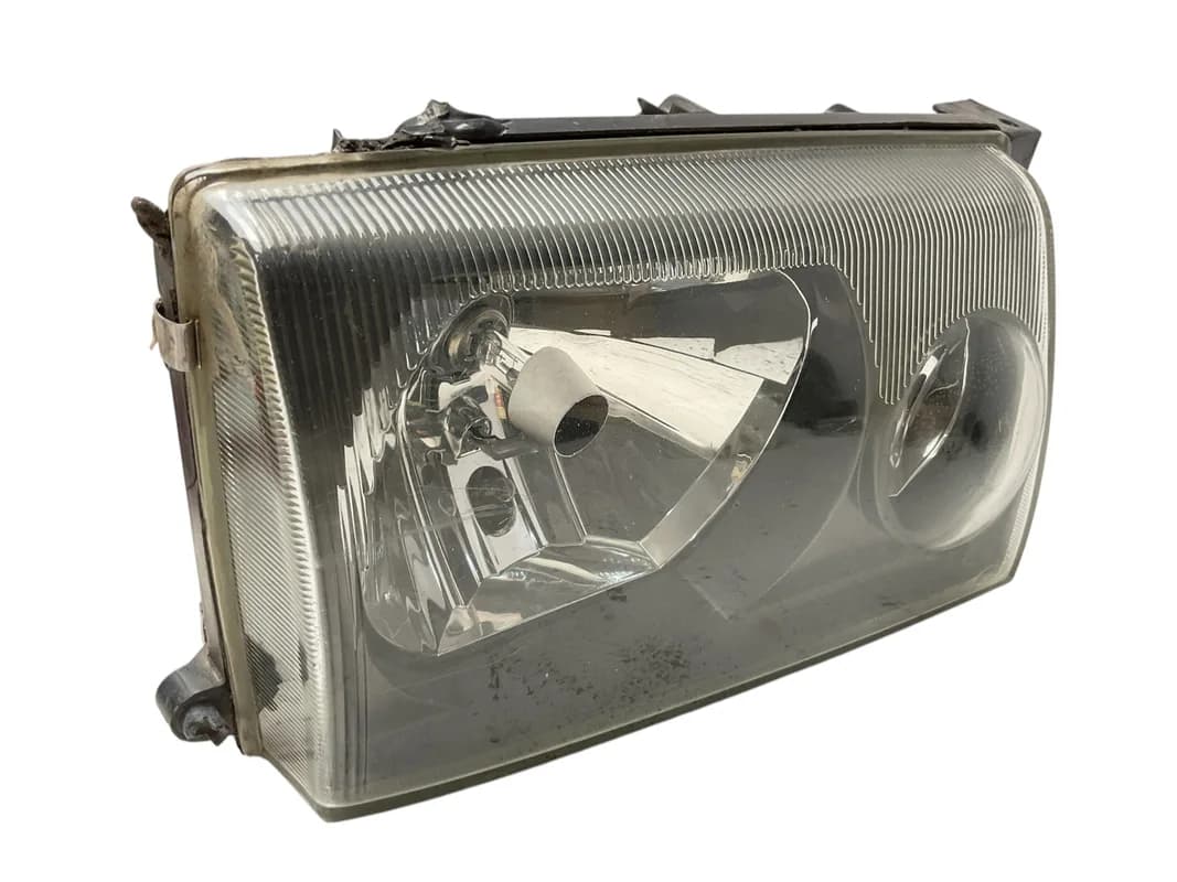 Faro del dcho para Nissan Terrano II R20 99-07 - Foto 2