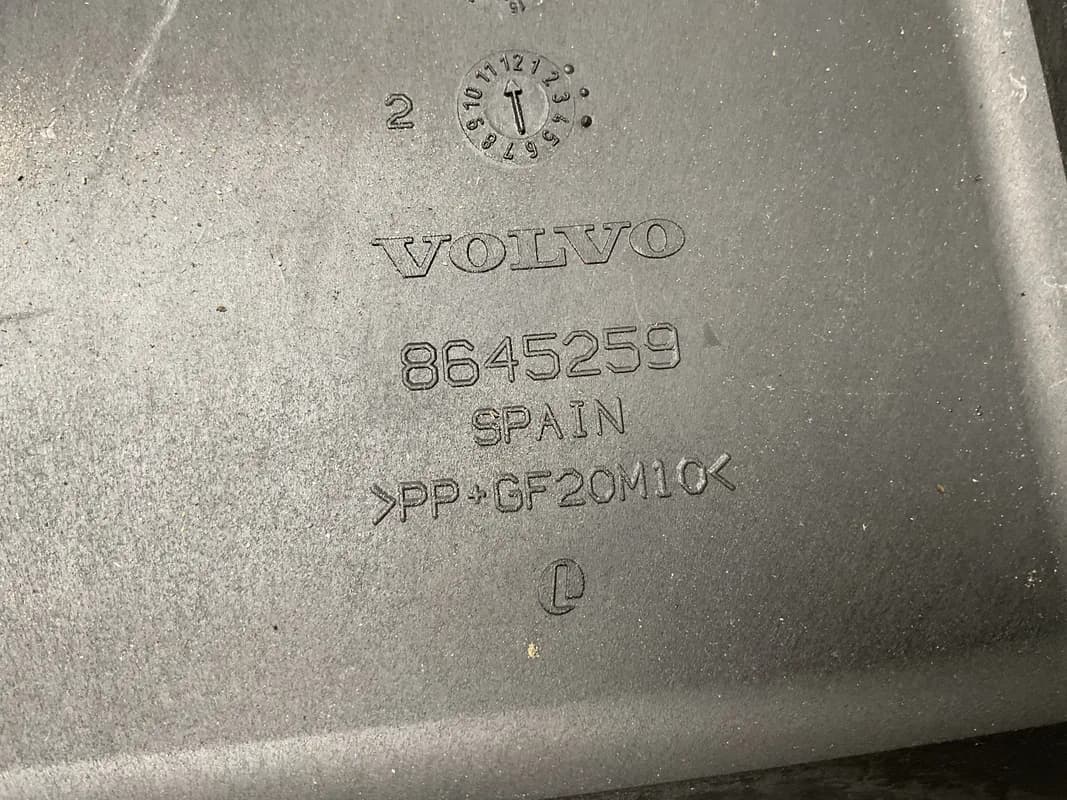 Tapa cubierta unidad electronica Volvo 8645259 - Foto 3