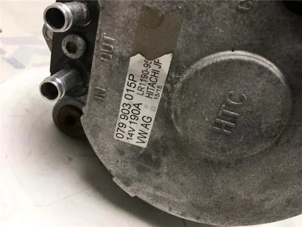 Alternador Audi RS6 4G 079903015p - Foto 5