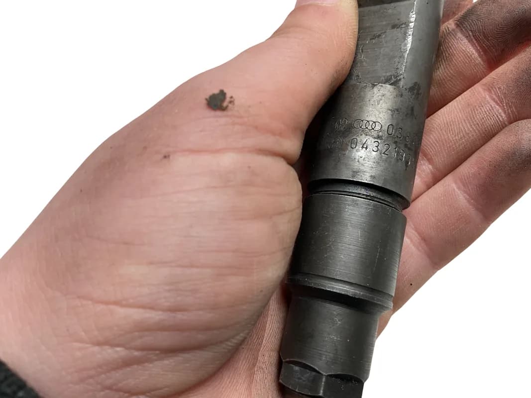 Inyector Combustible VAG 1.9 TDi - Foto 3