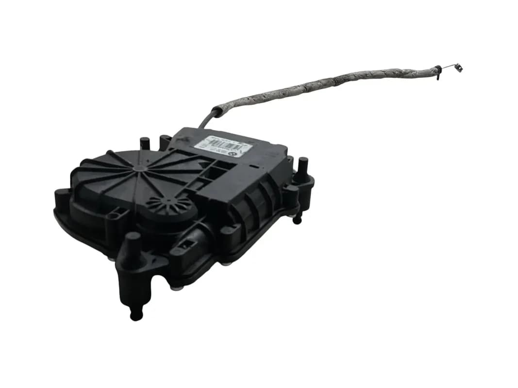 Motor de cierre porton trasero BMW UA738356109 - Foto 2