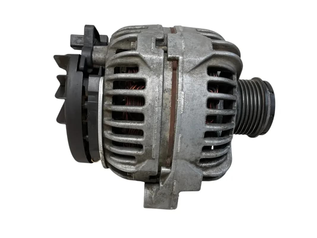 Alternador Volvo 30658085 - Foto 1