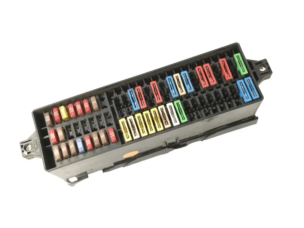 Caja fusibles VW 63593576 - Foto 1